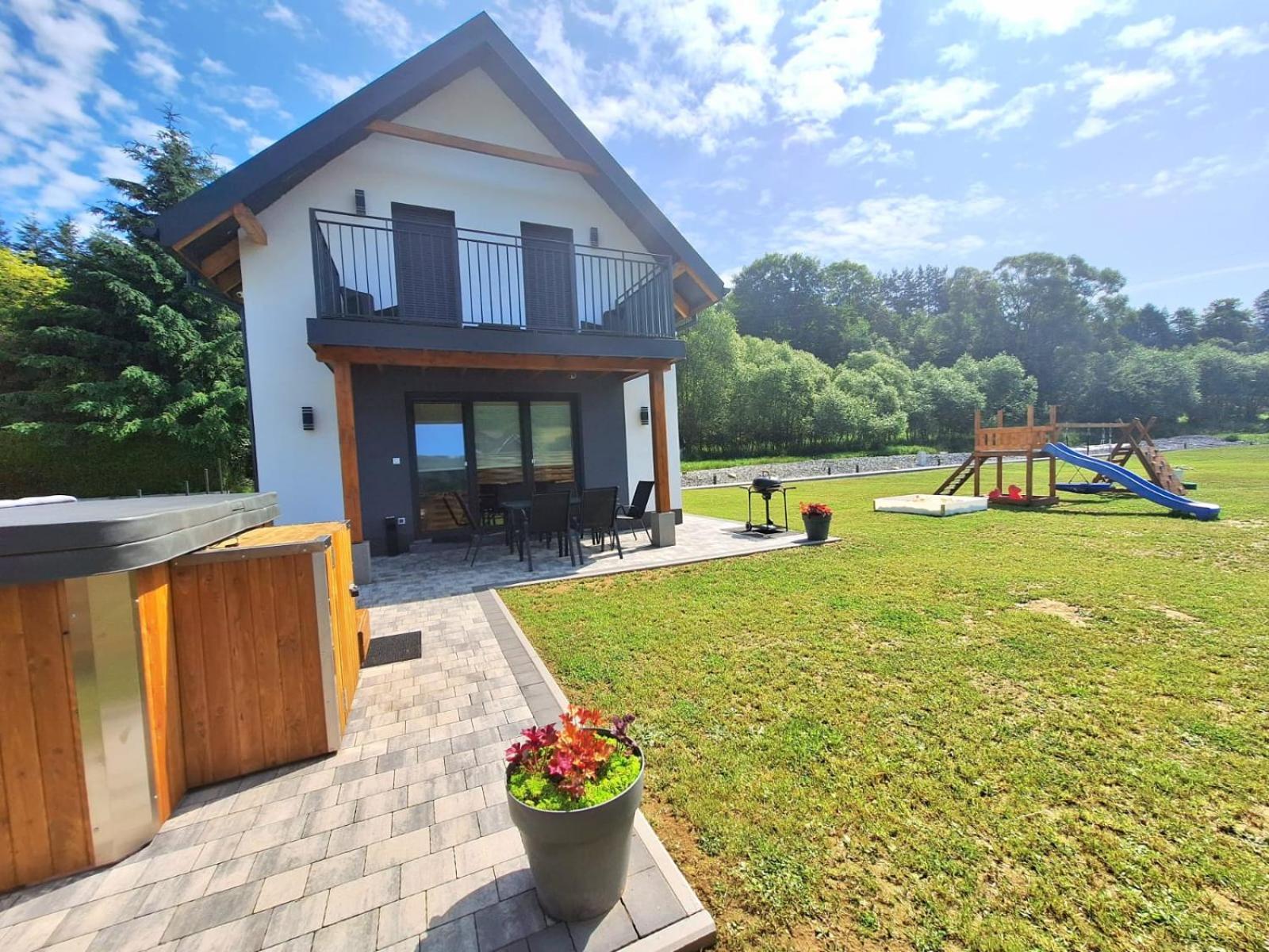 Jelonkowo Villa Brenna Ngoại thất bức ảnh